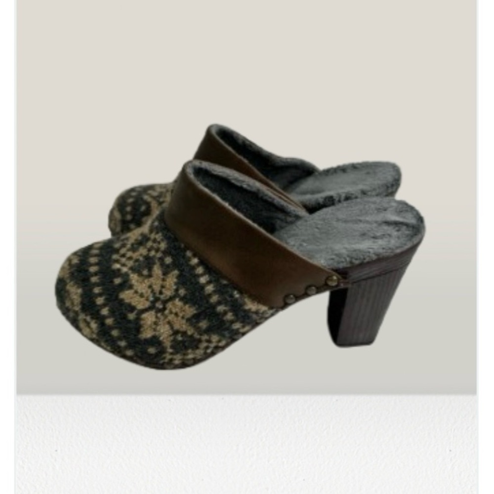 Muk Luks Brown and Black Patterned Mules